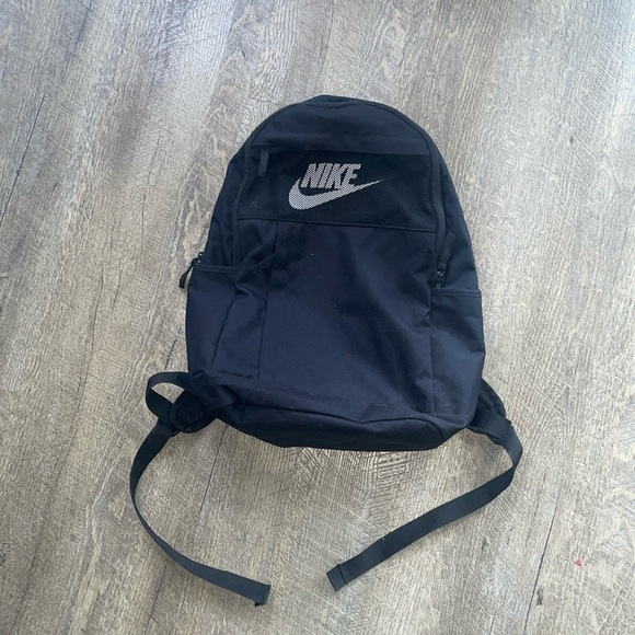 Nike backpack 🎒 - Picture 1 of 5